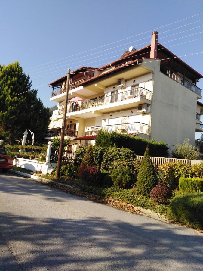 Niki Stavros Comfort Studios Exterior foto